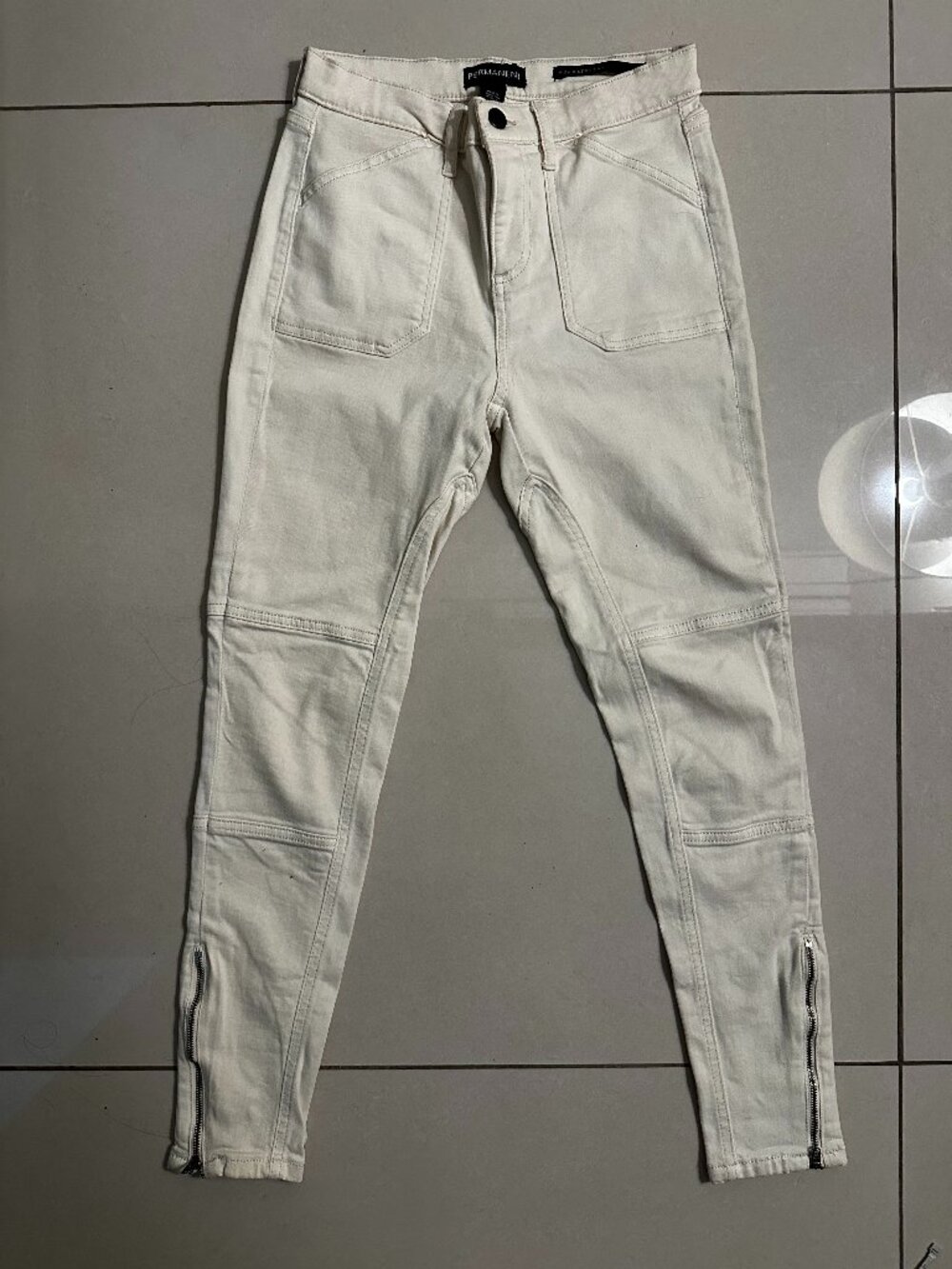 PERMANENT Off-White High-Rise Moto Skinny Jeans Ankle Zip | Size 4